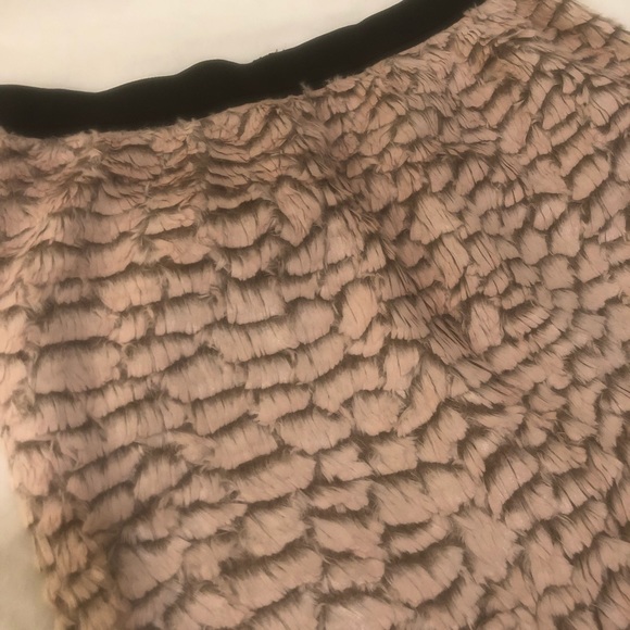 Urban Outfitters ‘feathered’ skirt - Picture 2 of 3